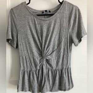 Grey t-shirt with knot detail